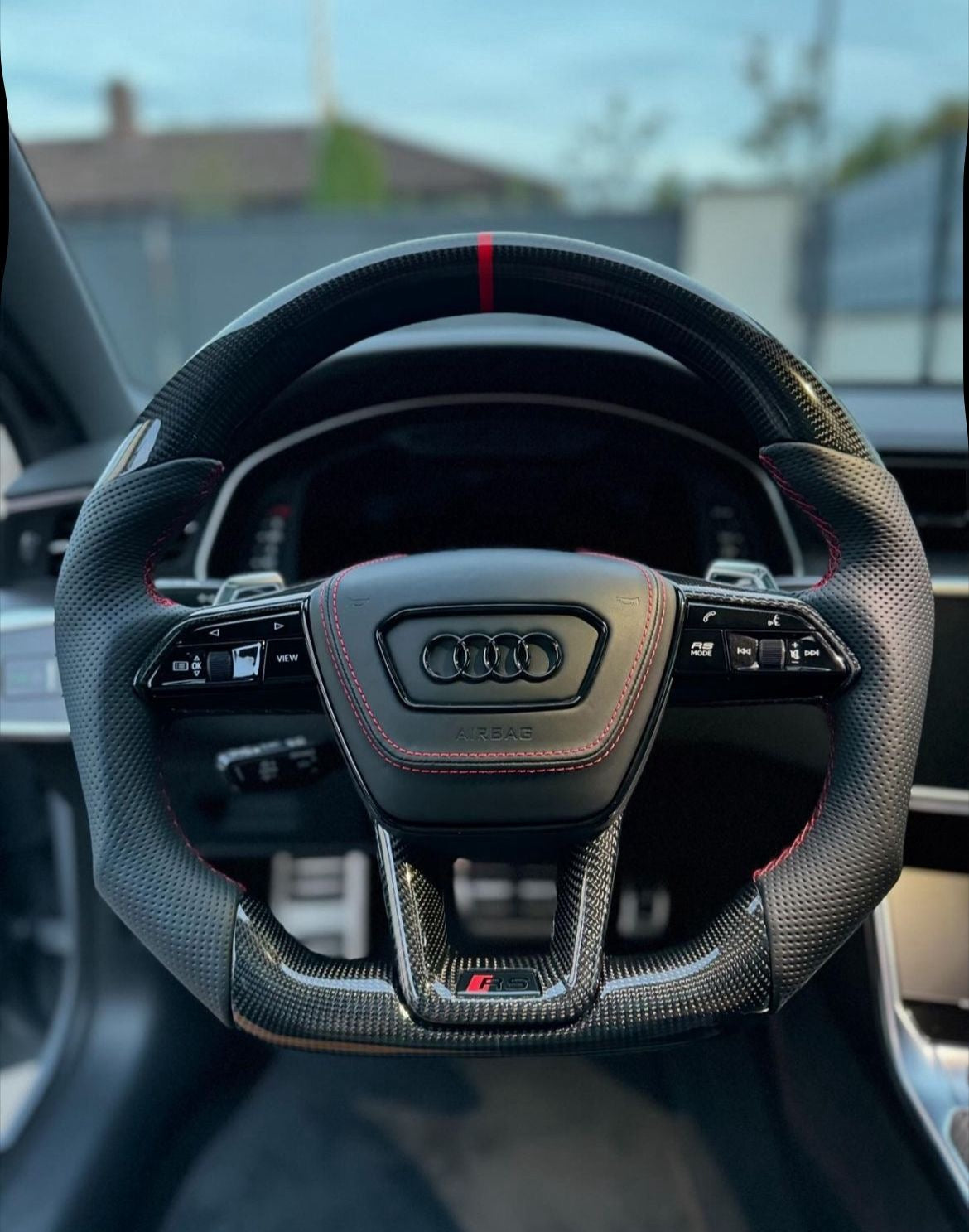 Volant Personnalisé Audi Q/RS 8Y (2021-2023)