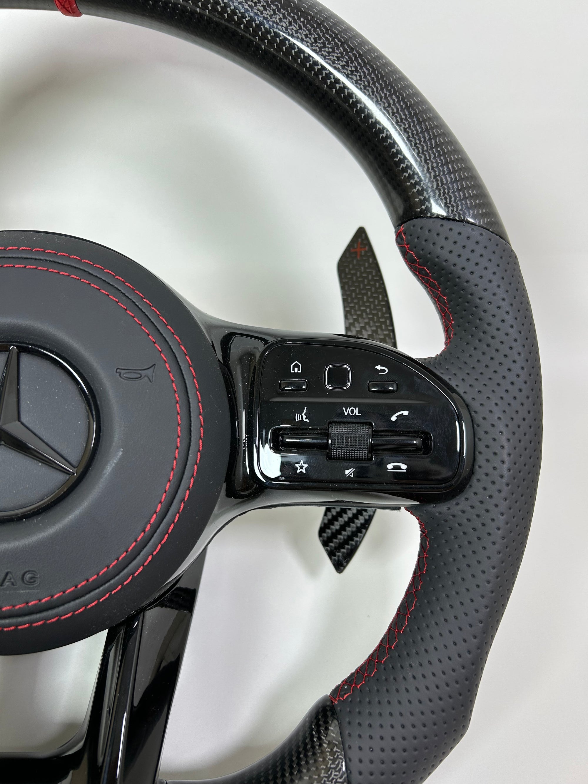 Volant Personnalisé Mercedes Benz AMG (2015-2021)